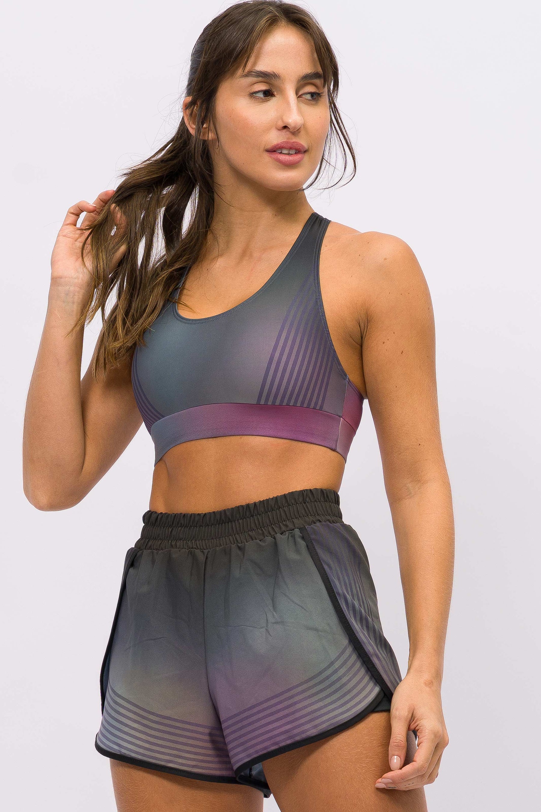 Conjunto Top com Bolso e Short Active Track