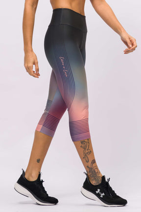 Conjunto Top com Bolso e Corsário Track