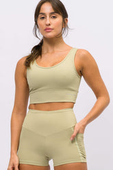 Conjunto Top Modelador Regata e Short Modelador com Bolso Verde