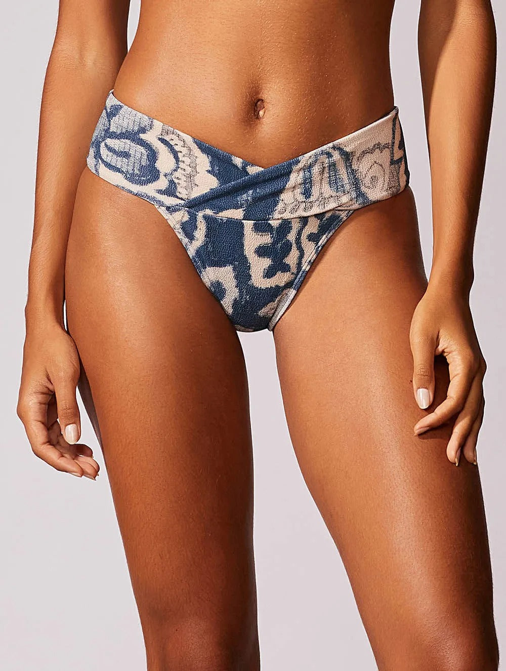 Tanga Faixa Estampada Monaco